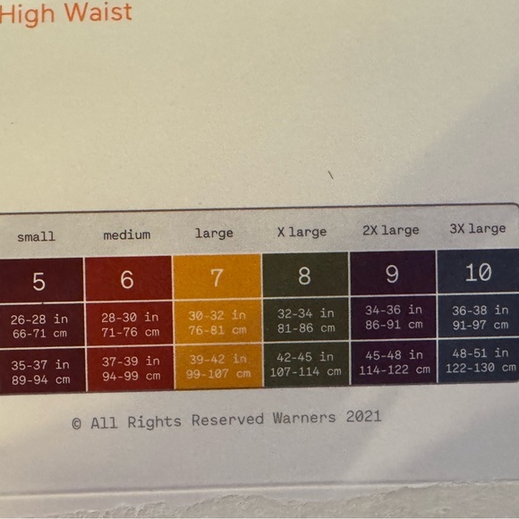 Warners Seamless Brief - Picture 5 of 5